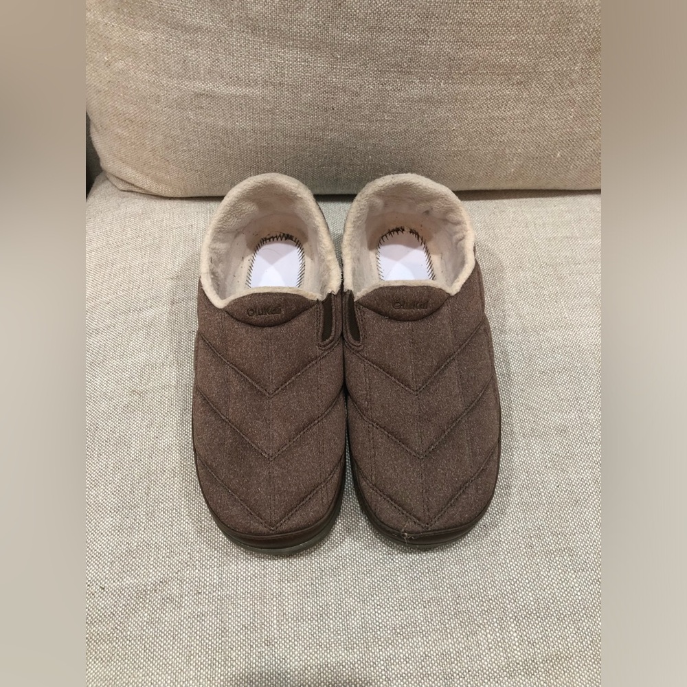 Mens slip ons